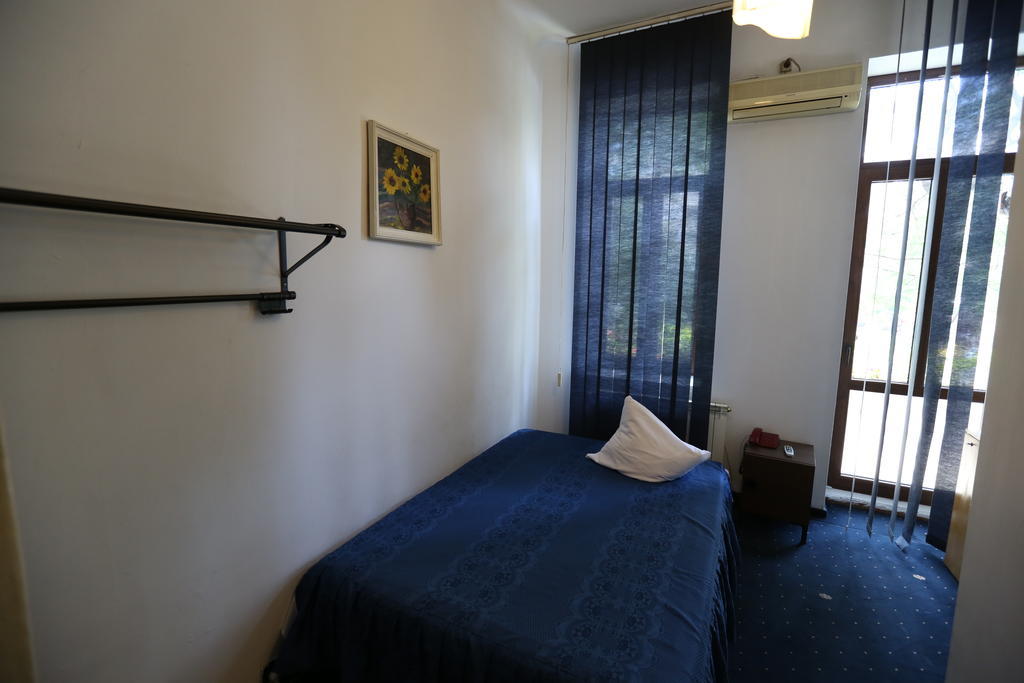 Banat Hotel Bucarest Habitación foto